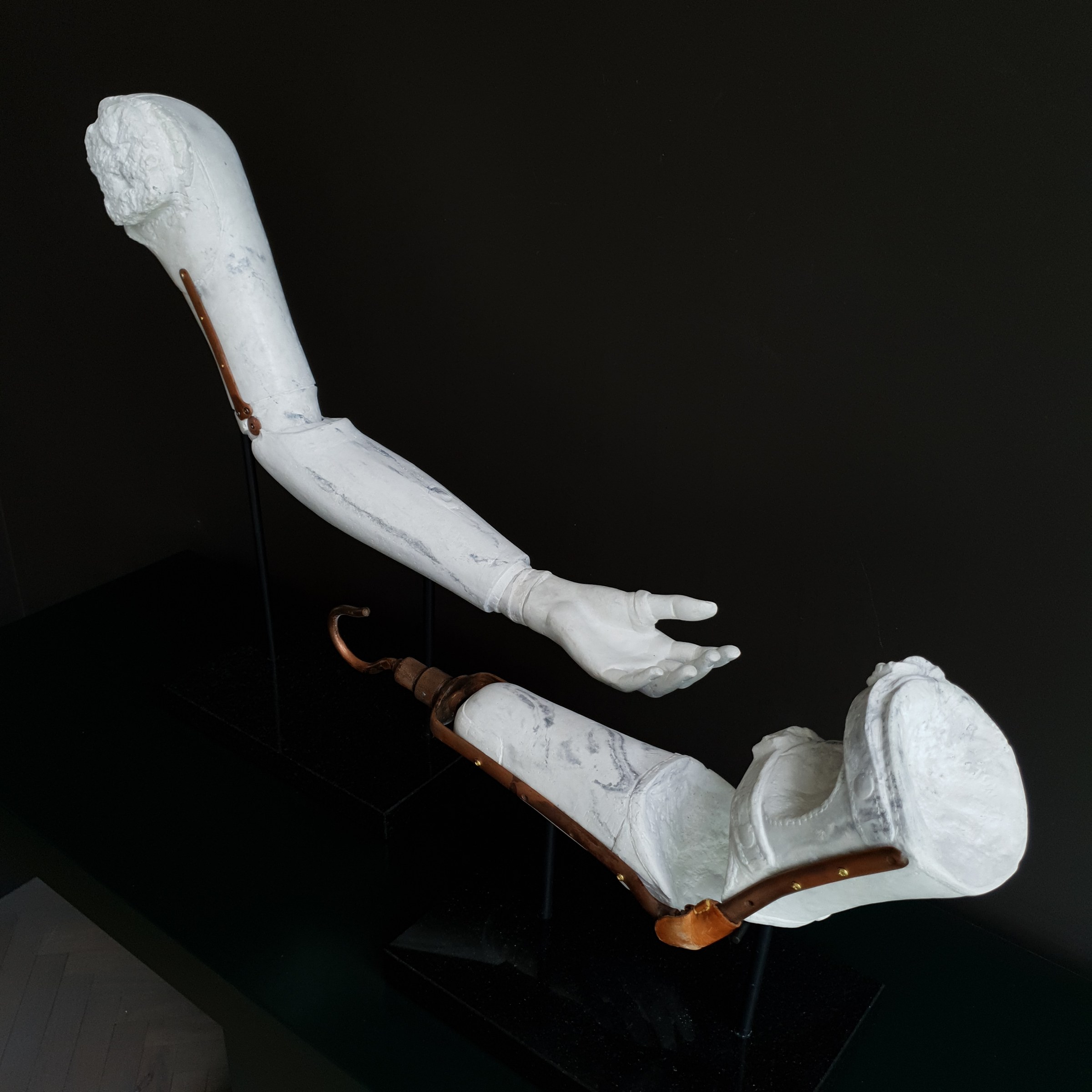 Venus de Milo: After-sales — artwork or process view