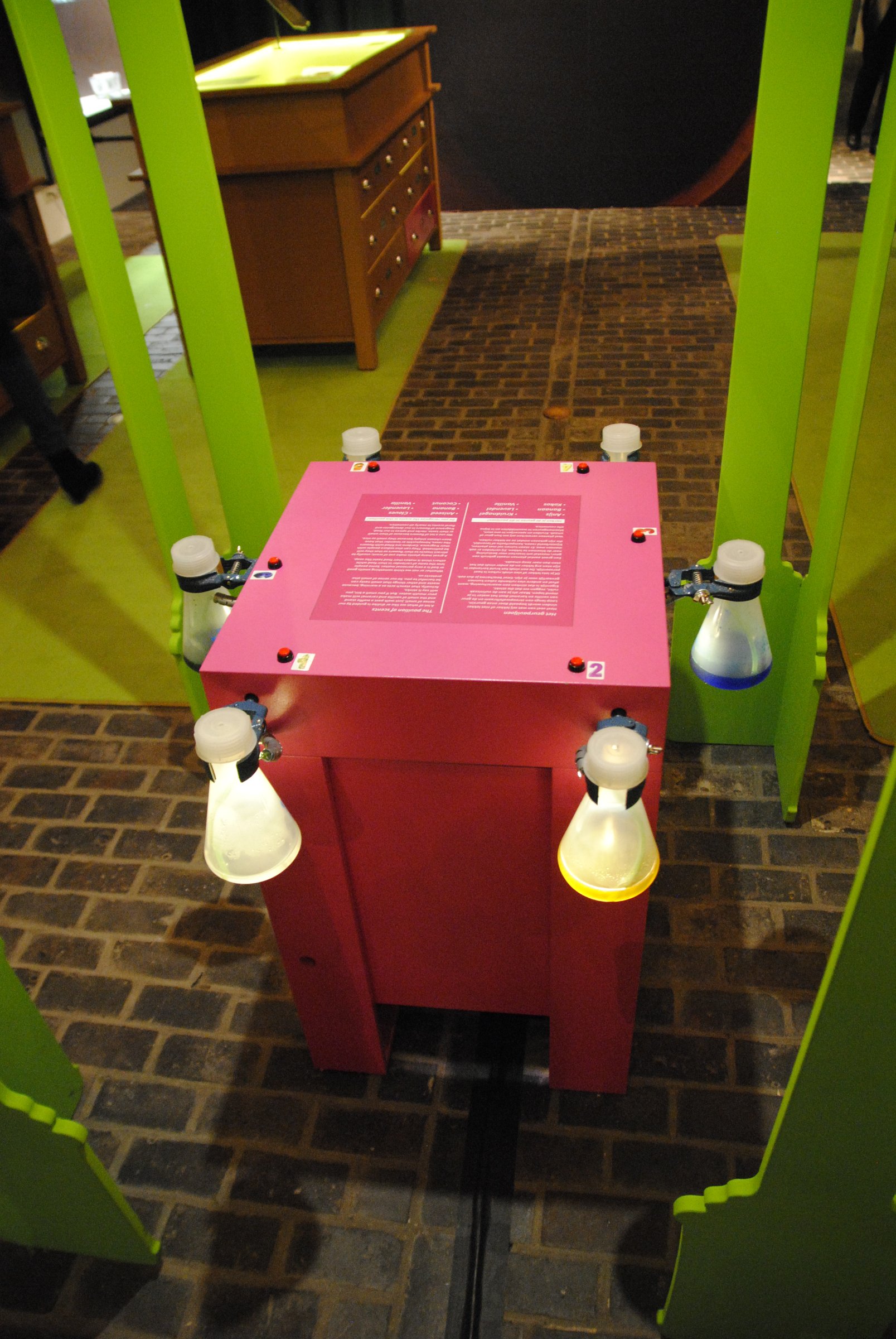 Leydse Weelde — exhibition view 3